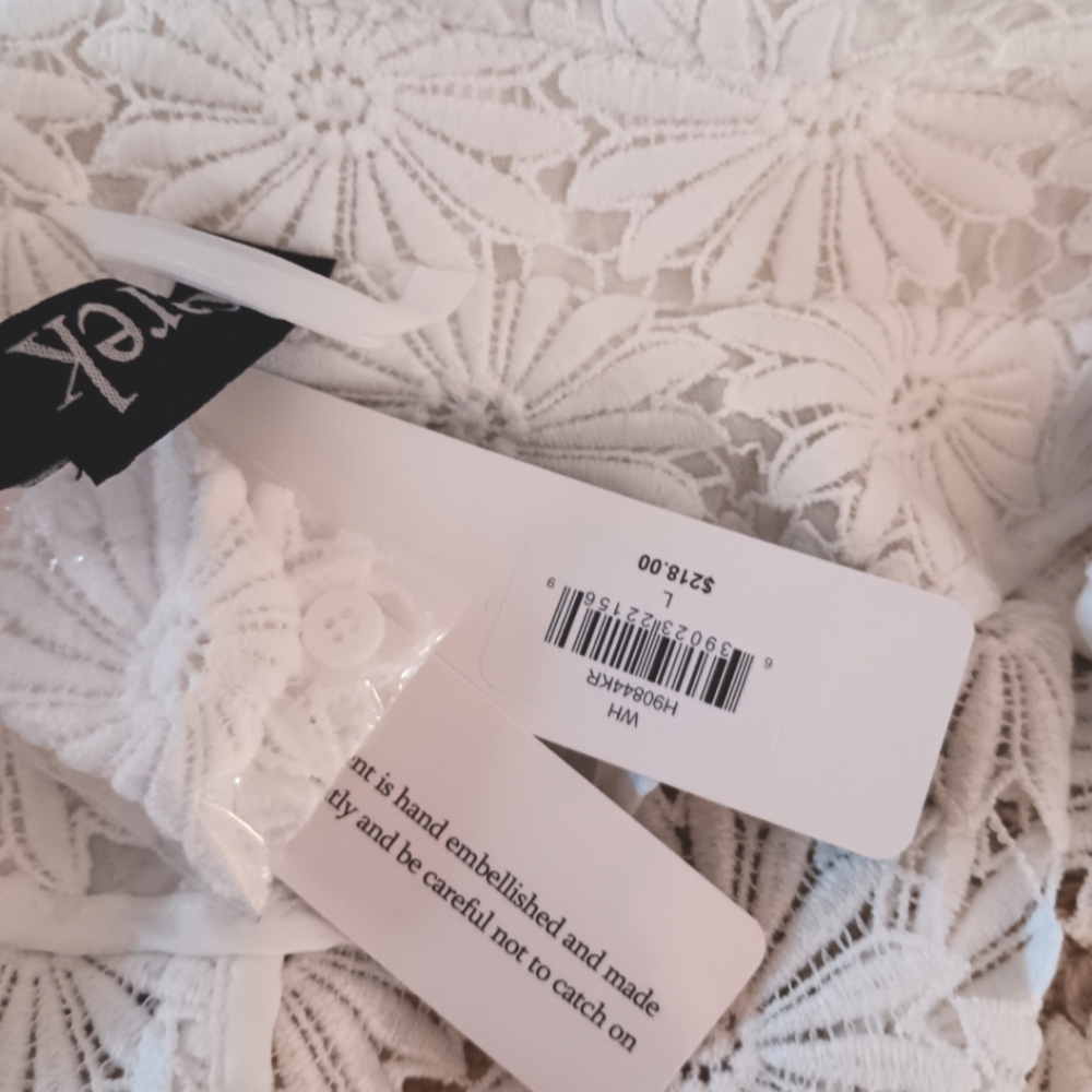 Berek White Lace Daisy Sz Lg Blazer - NWT - Picture 9 of 11